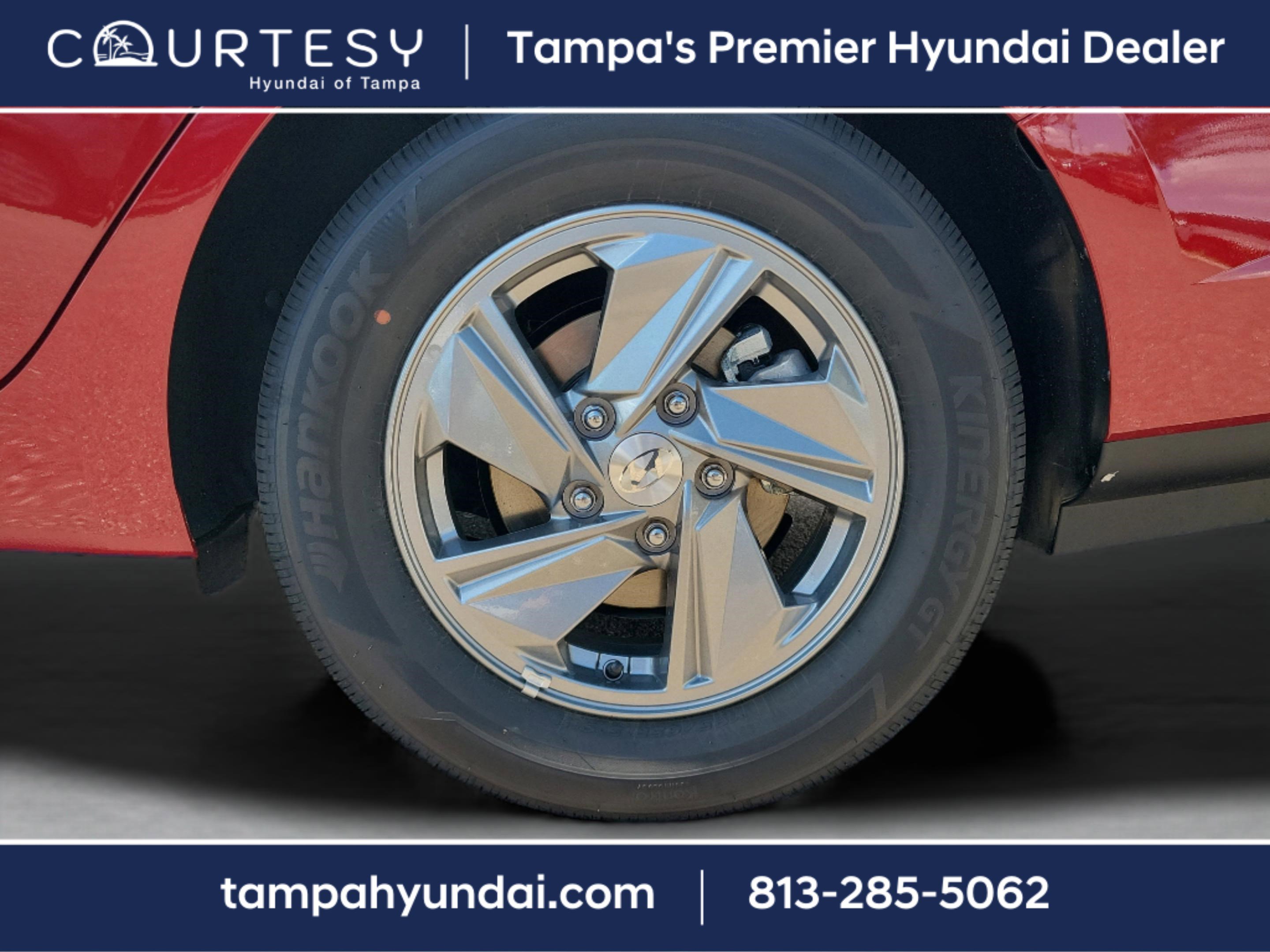 New 2026 Hyundai Elantra SE image 5