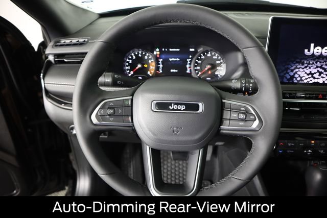 Used 2024 Jeep Compass Latitude w/ Convenience Group AWD/4WD image 41