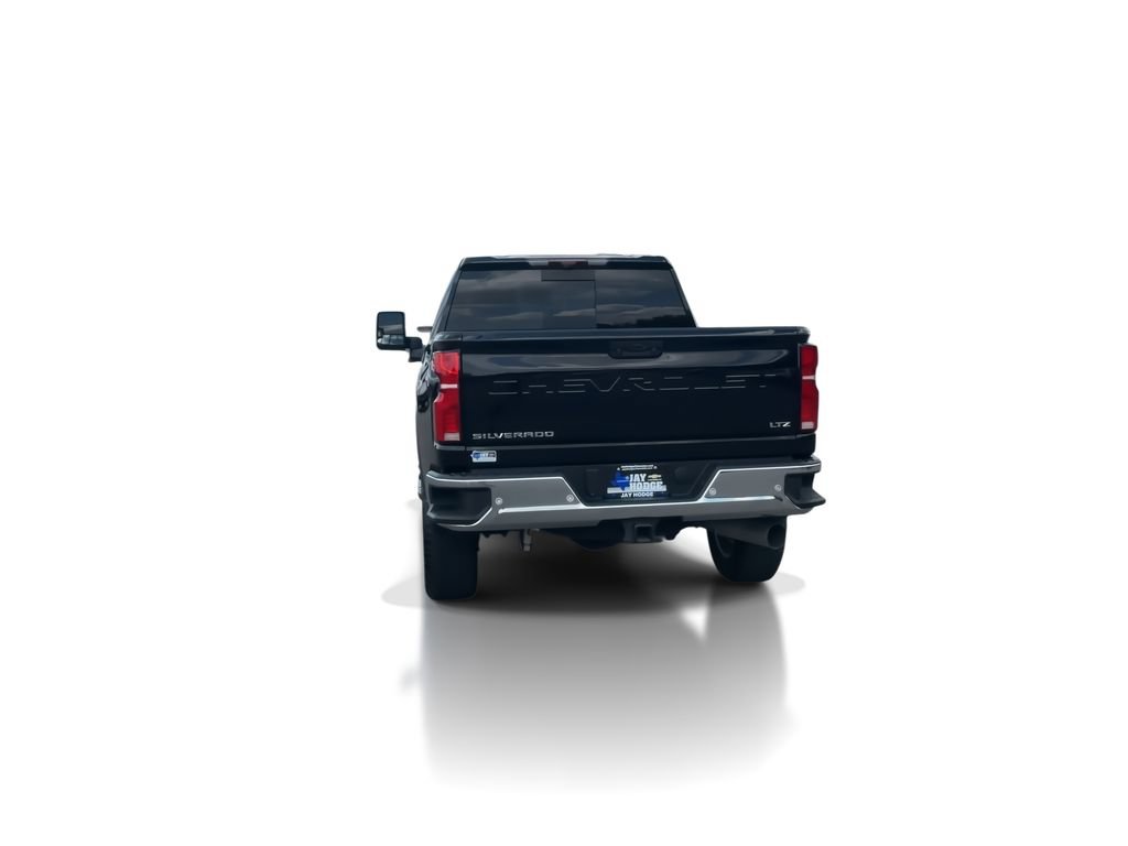 Used 2026 Chevrolet Silverado 2500 LTZ w/ LTZ Premium Package AWD/4WD image 7
