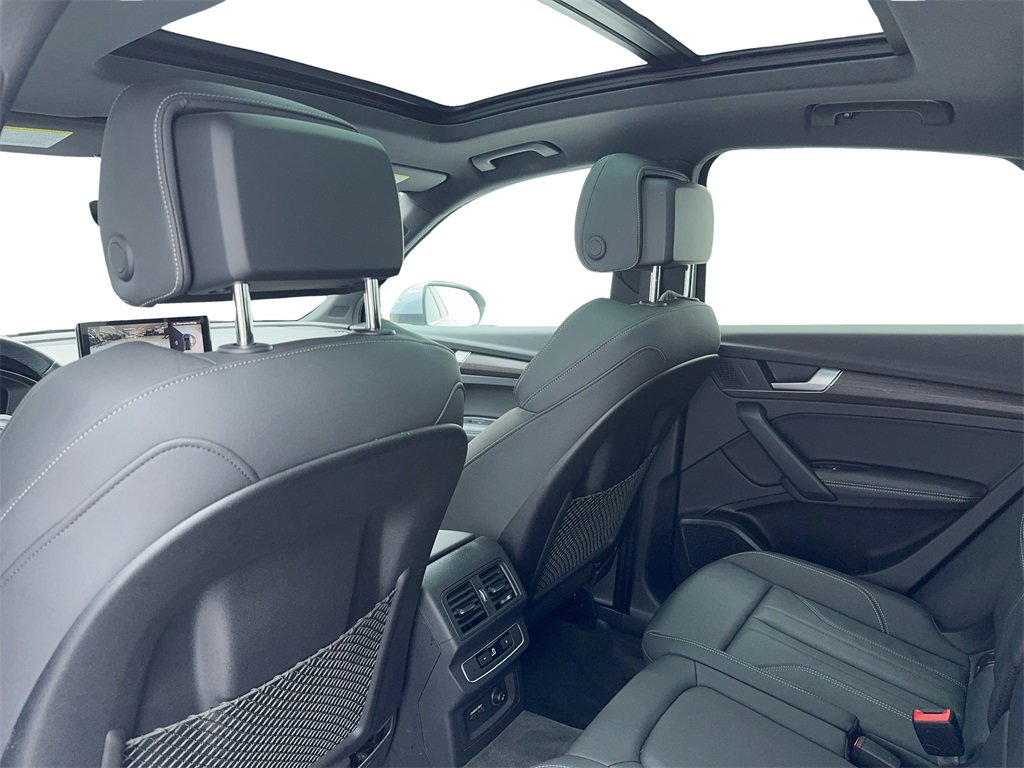 Used 2022 Audi Q5 2.0T Premium Plus w/ Premium Plus Package image 42