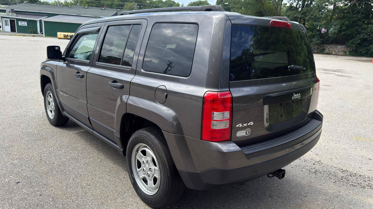 Used 2015 Jeep Patriot Sport AWD/4WD image 7