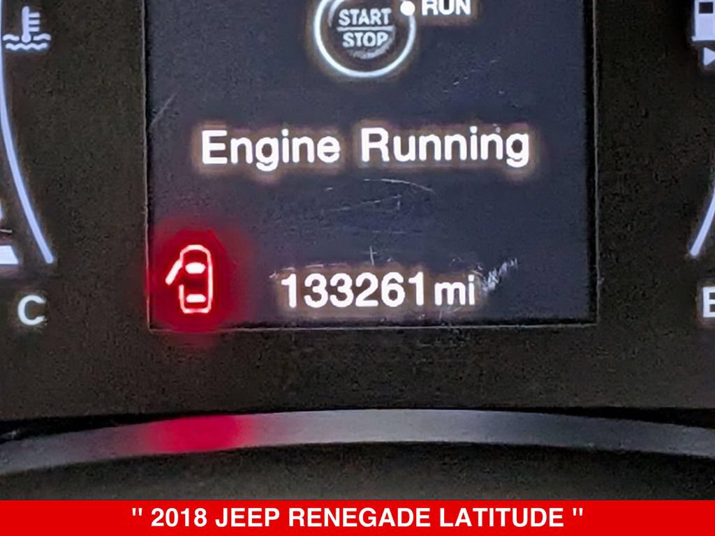 Used 2018 Jeep Renegade Latitude w/ Cold Weather Group AWD/4WD image 20