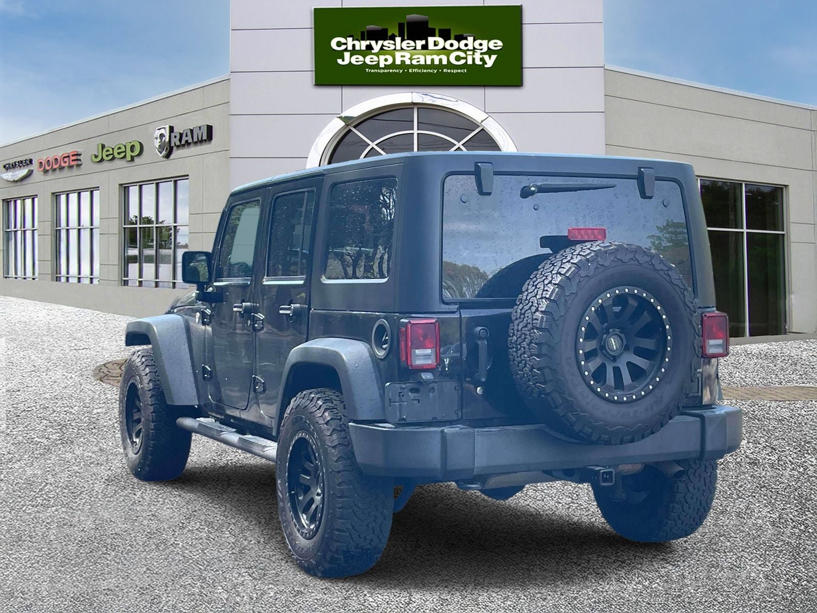 Used 2017 Jeep Wrangler Unlimited Sport w/ Quick Order Package 24S AWD/4WD image 8
