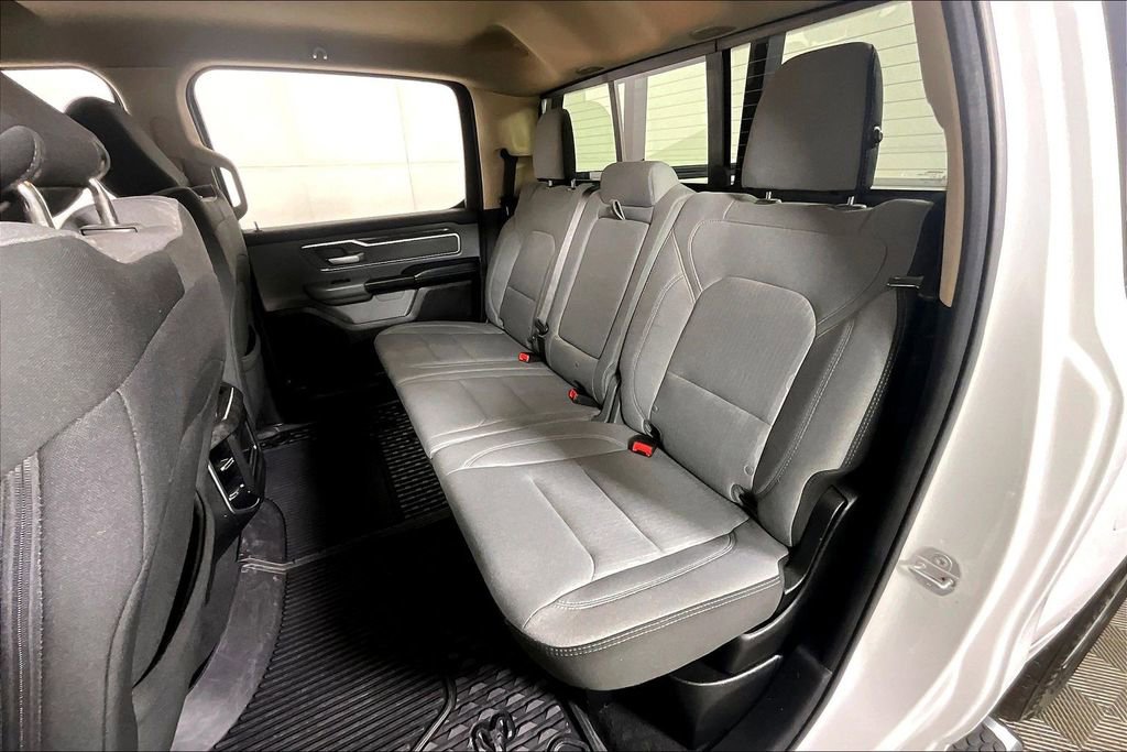 Used 2019 RAM 1500 Big Horn image 25