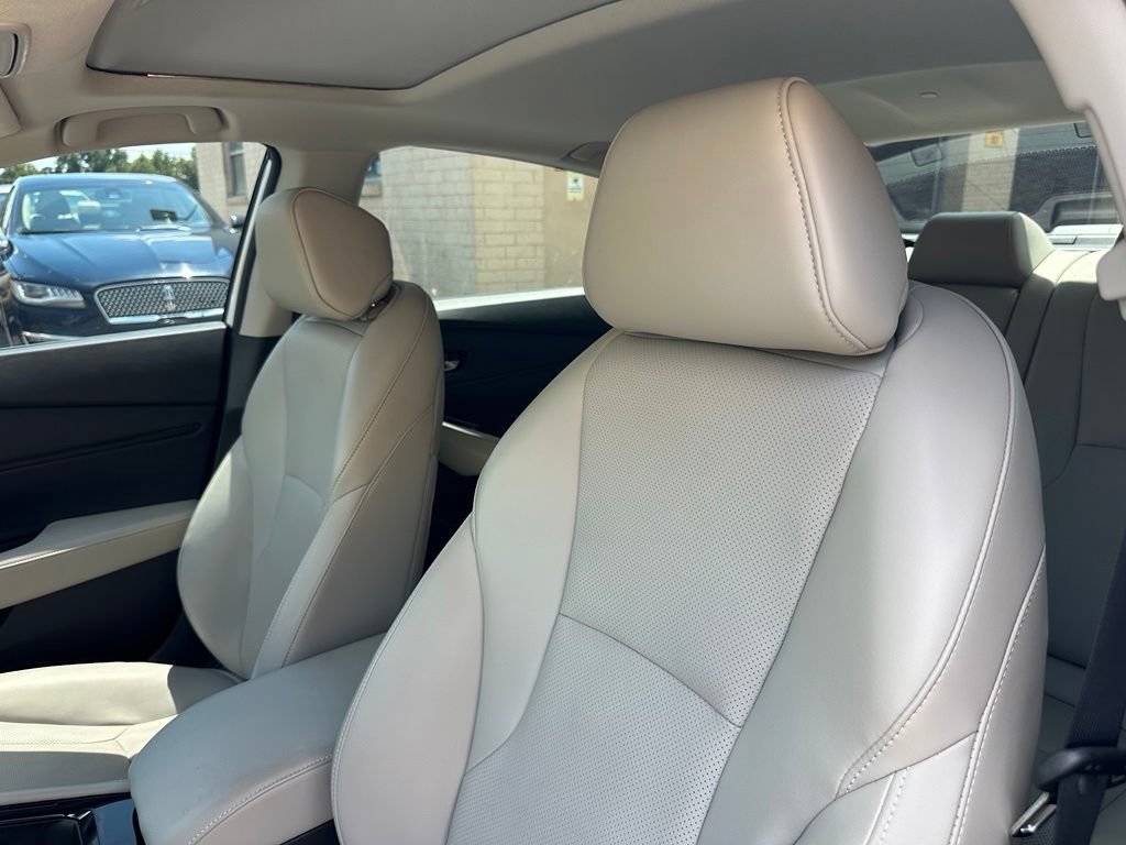 Used 2025 Honda Accord Touring image 14