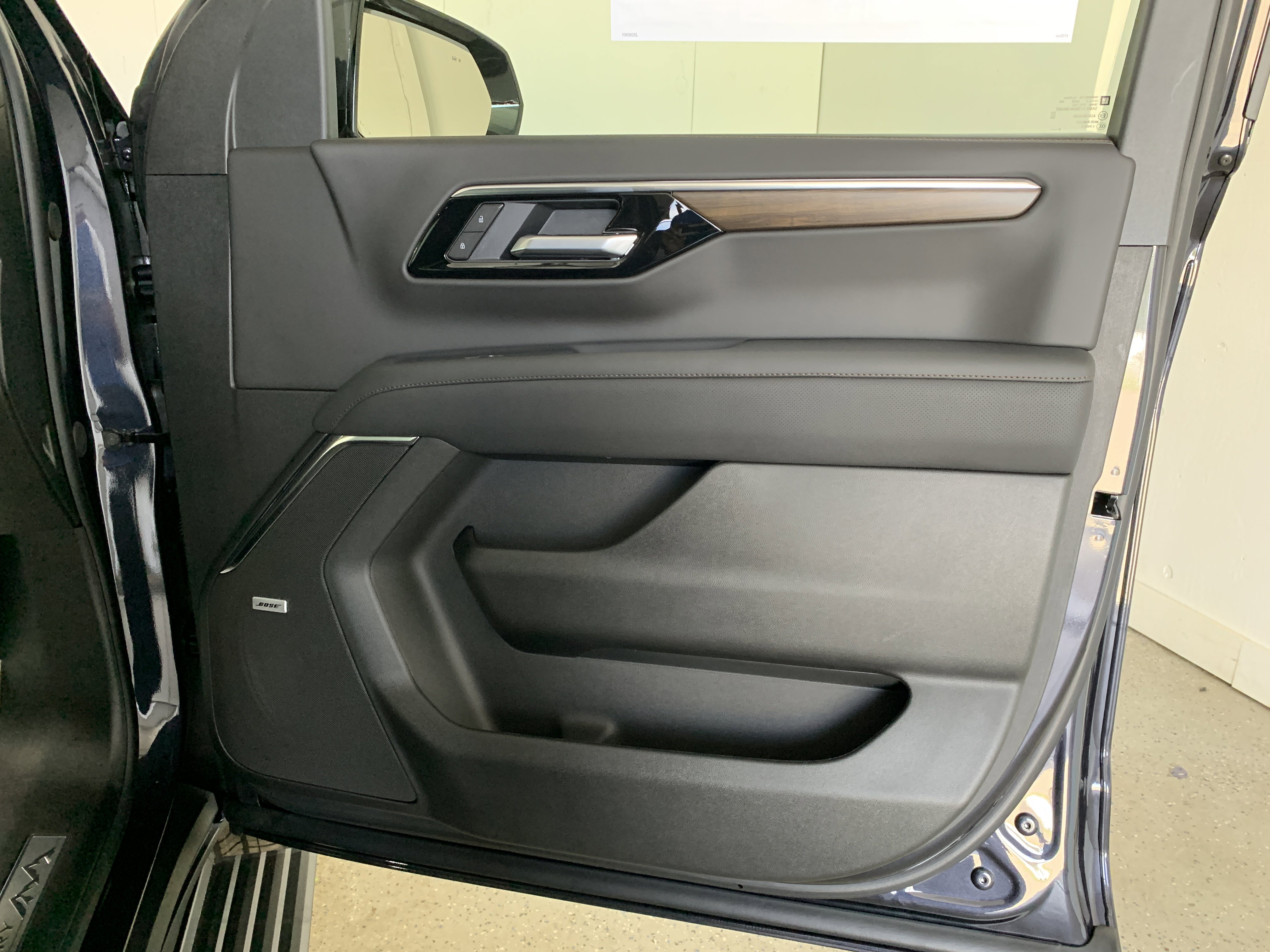 New 2026 Chevrolet Tahoe High Country image 38