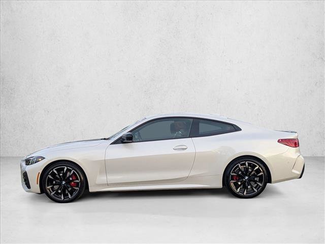 Used 2025 BMW 430i Coupe w/ M Sport Package image 9