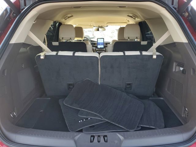 Certified 2023 Ford Explorer Platinum w/ Technology Package image 6