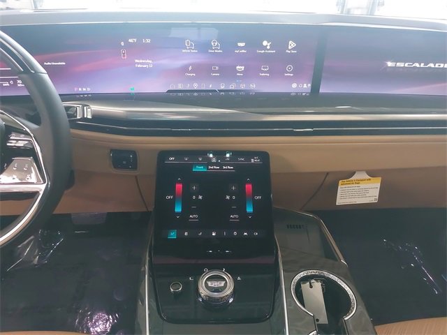 New 2025 Cadillac Escalade IQ Luxury 2 image 25