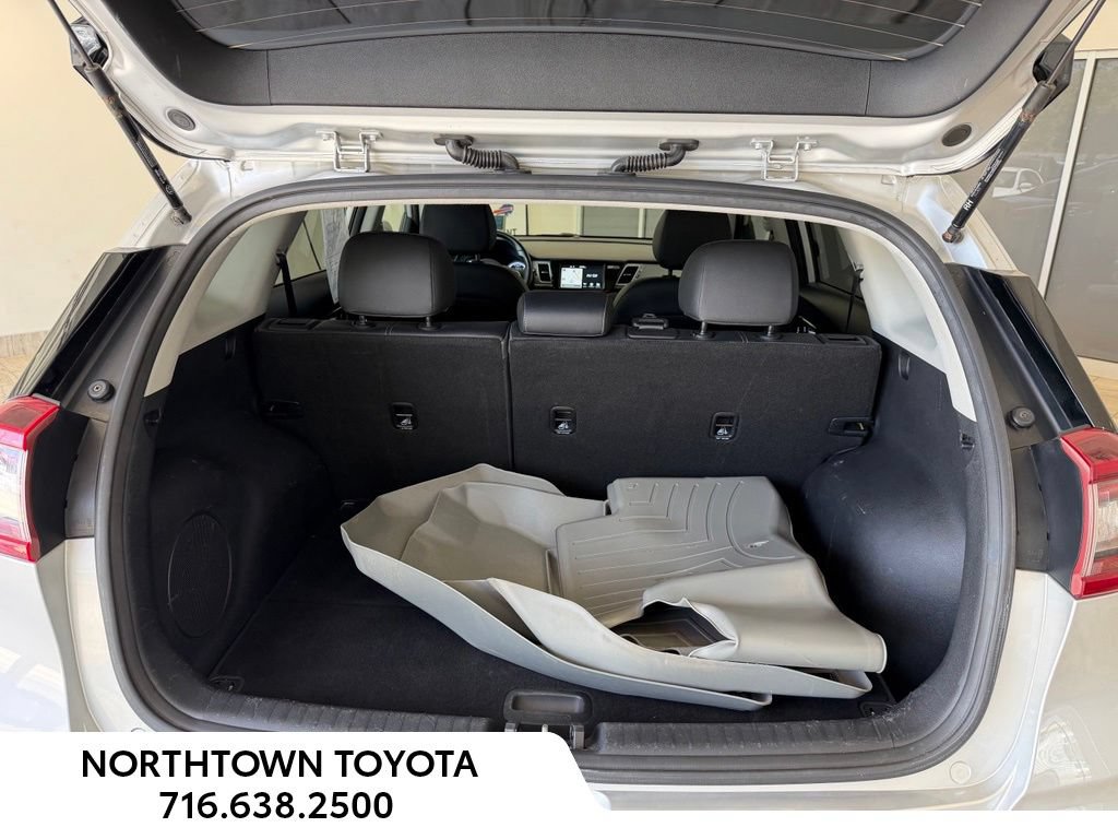 Used 2019 Kia Niro S Touring FWD image 16