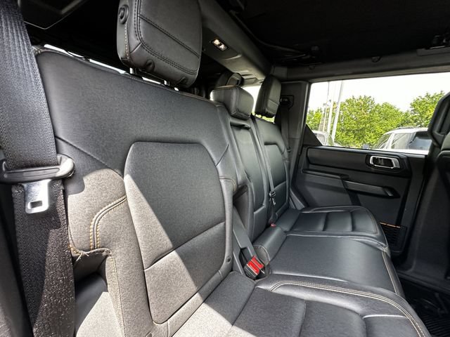 Certified 2024 Ford Bronco Badlands AWD/4WD image 39