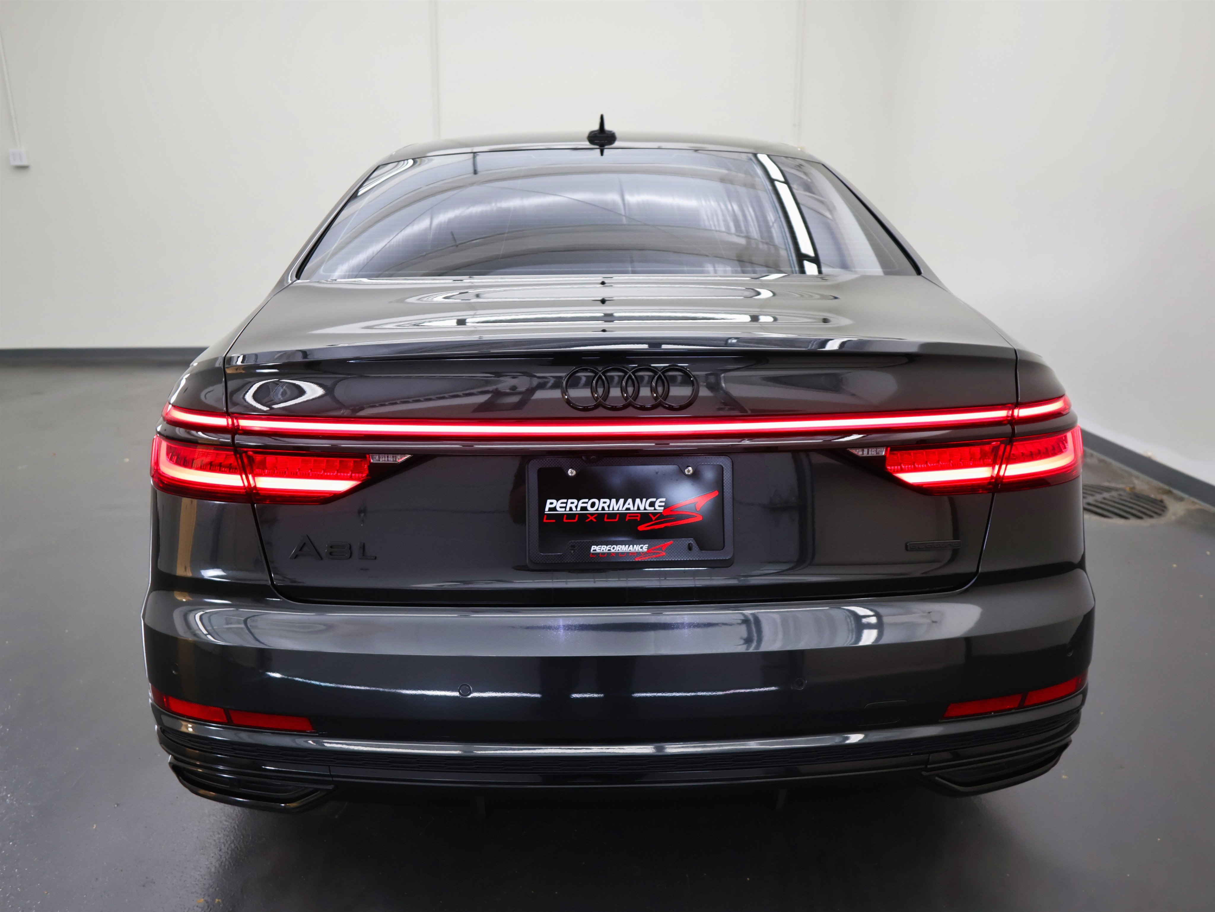Used 2020 Audi A8 L 4.0T w/ Executive Package image 4
