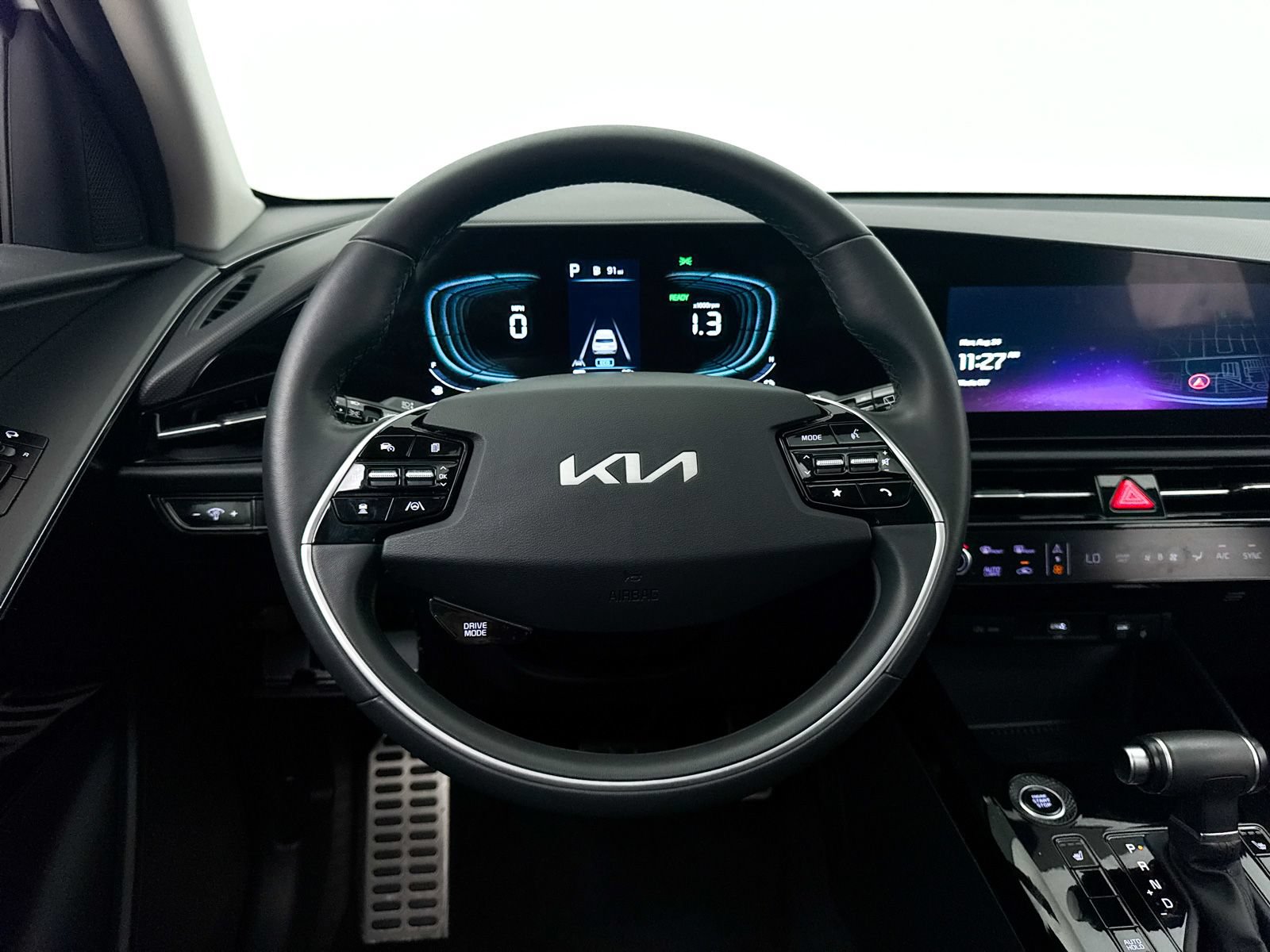 Used 2023 Kia Niro EX Touring FWD image 34