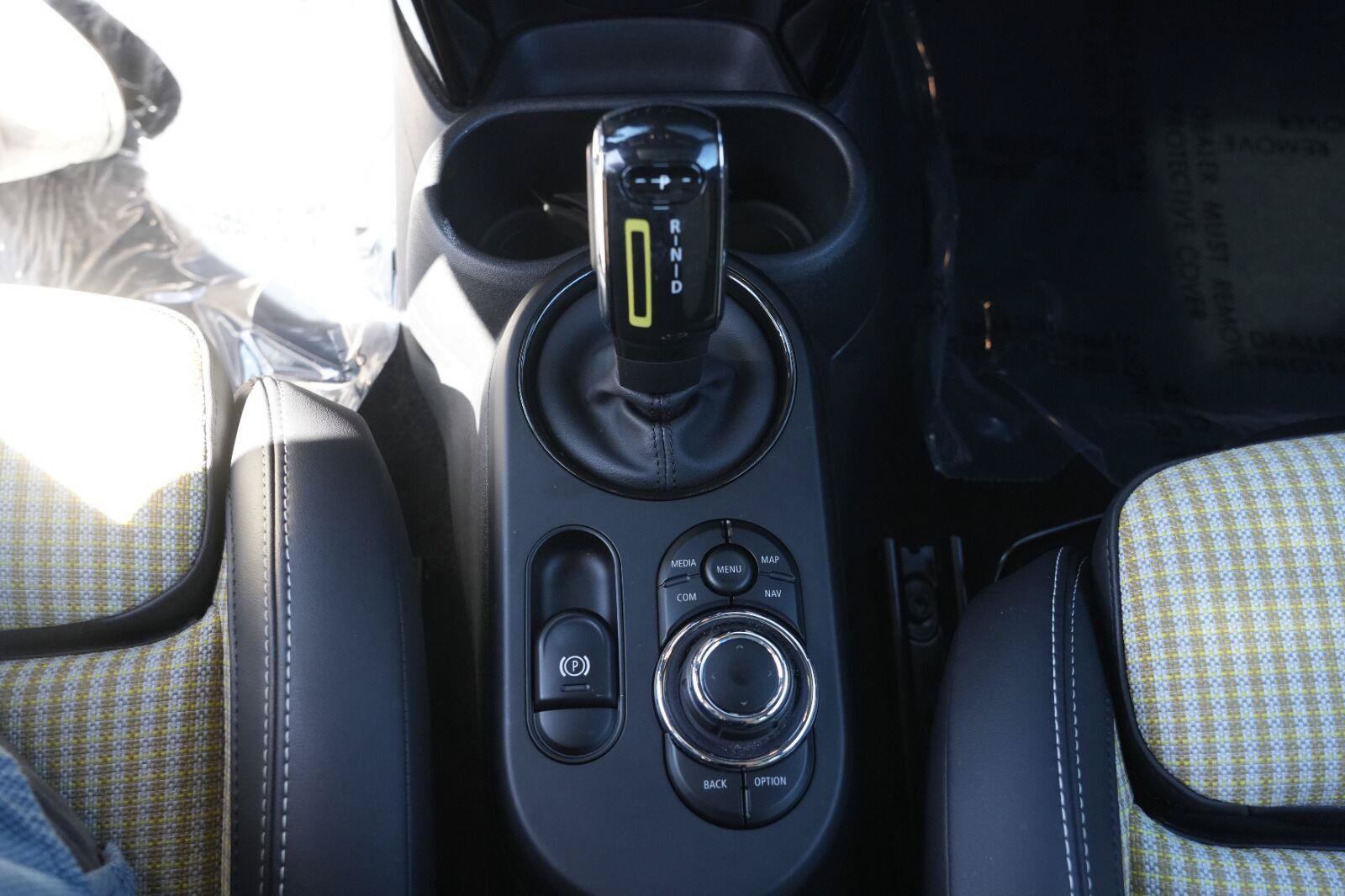 Used 2023 MINI Cooper SE FWD image 15