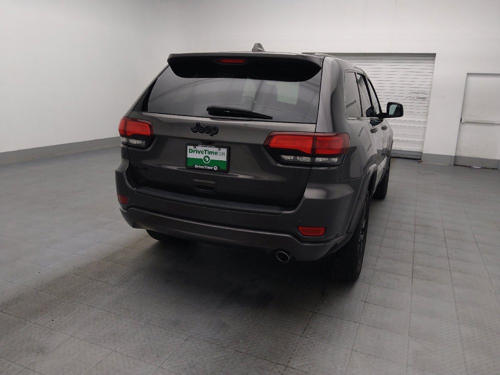 Used 2019 Jeep Grand Cherokee Altitude AWD/4WD image 7