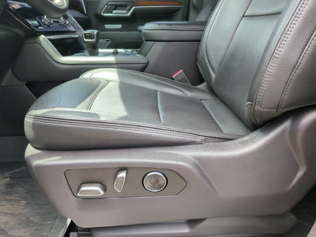 Used 2024 GMC Sierra 1500 Denali w/ Denali Reserve Package AWD/4WD image 23