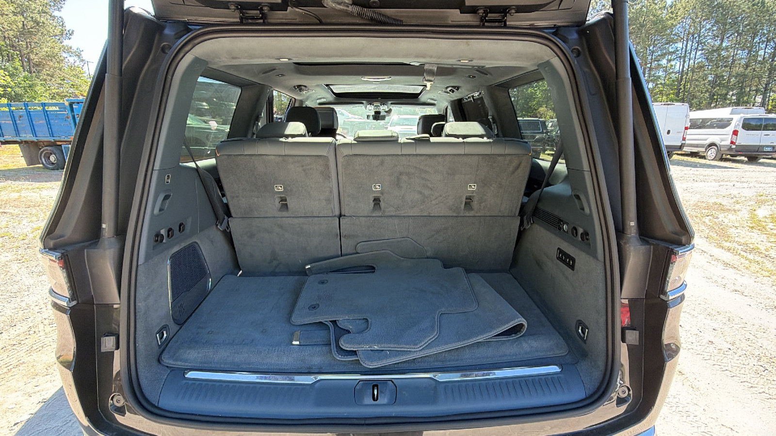 Certified 2024 Jeep Grand Wagoneer Series III w/ Rear Seat Video Group 1 AWD/4WD image 13