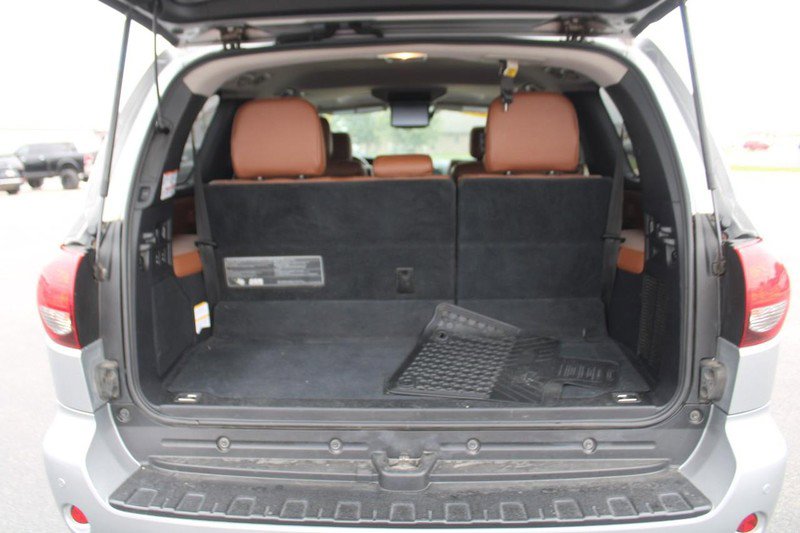 Used 2020 Toyota Sequoia Platinum image 7