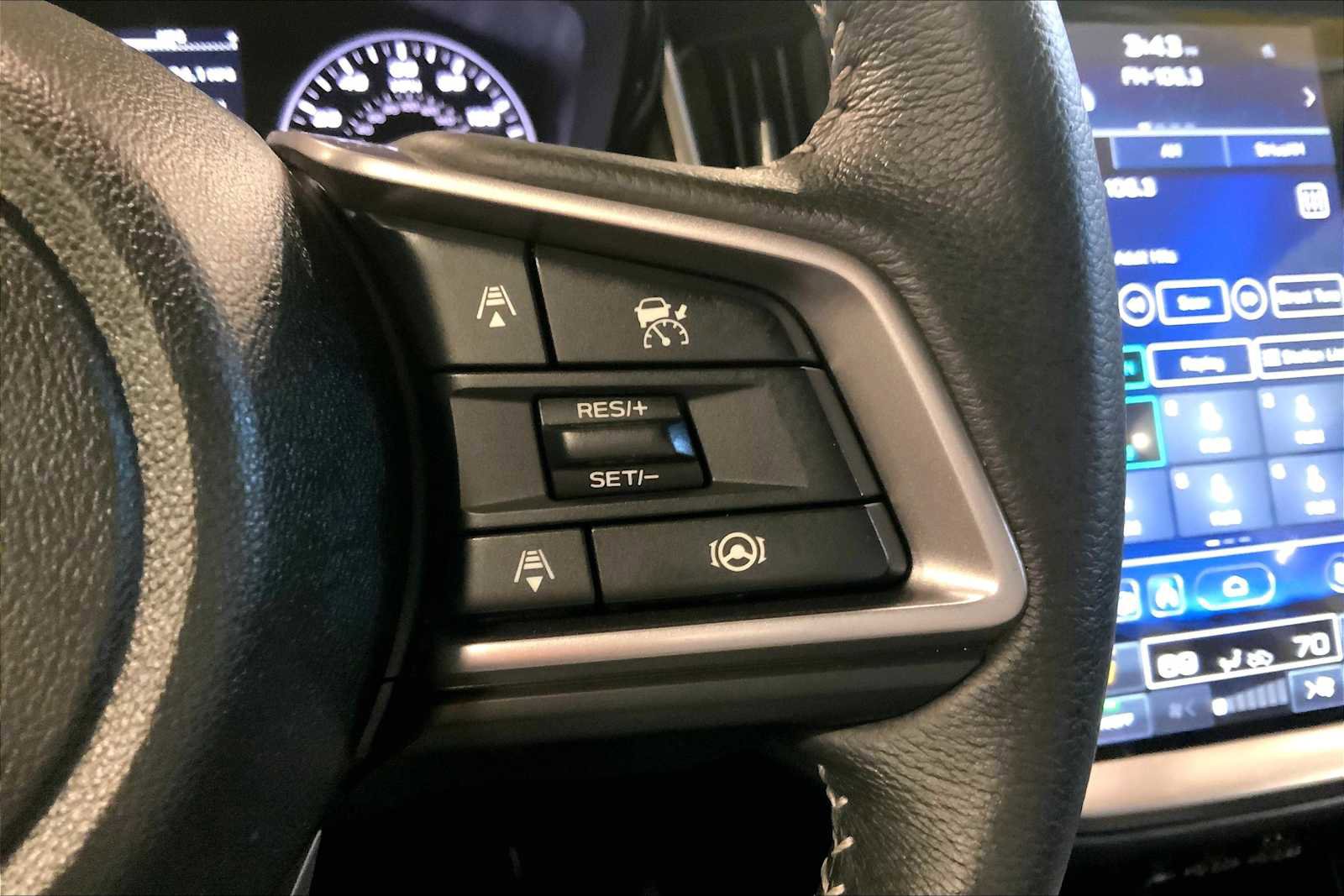 Certified 2025 Subaru Outback Premium image 24