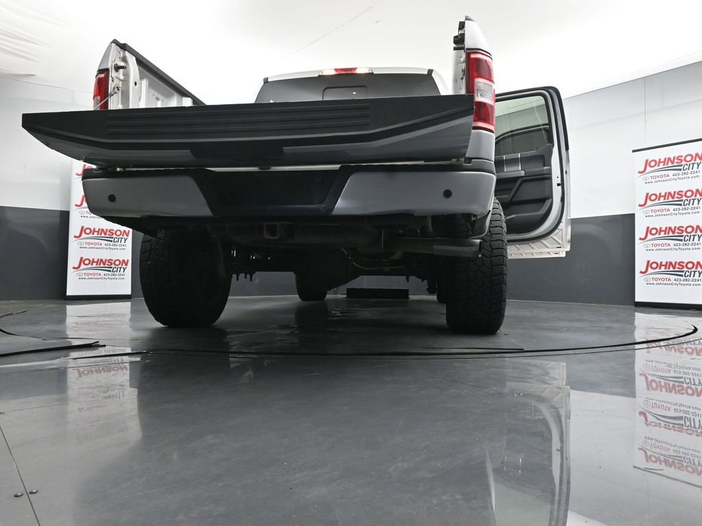Used 2019 Ford F150 XLT w/ Equipment Group 302A Luxury AWD/4WD image 29