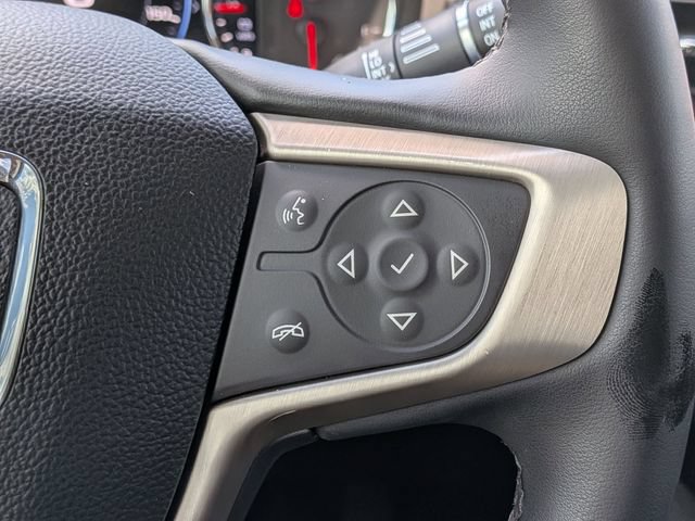 Used 2023 GMC Acadia Denali w/ Denali Ultimate Package FWD image 21