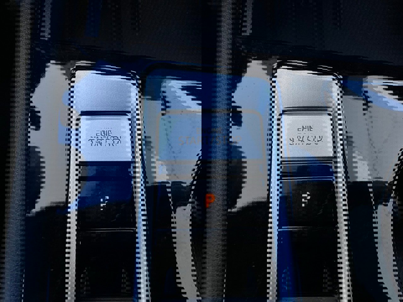 Used 2025 Volkswagen Atlas Cross Sport SE image 24