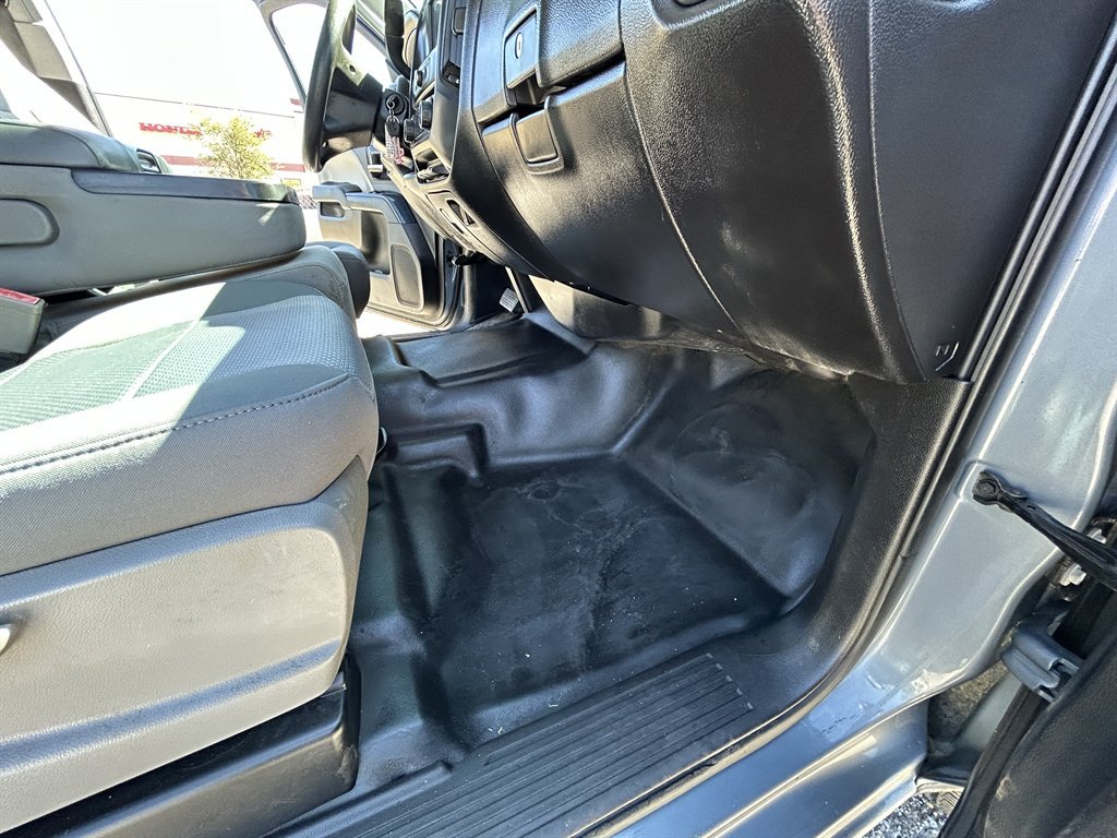 Used 2016 Chevrolet Silverado 2500 W/T RWD image 17