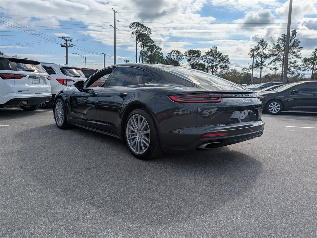 Used 2018 Porsche Panamera 4 image 5