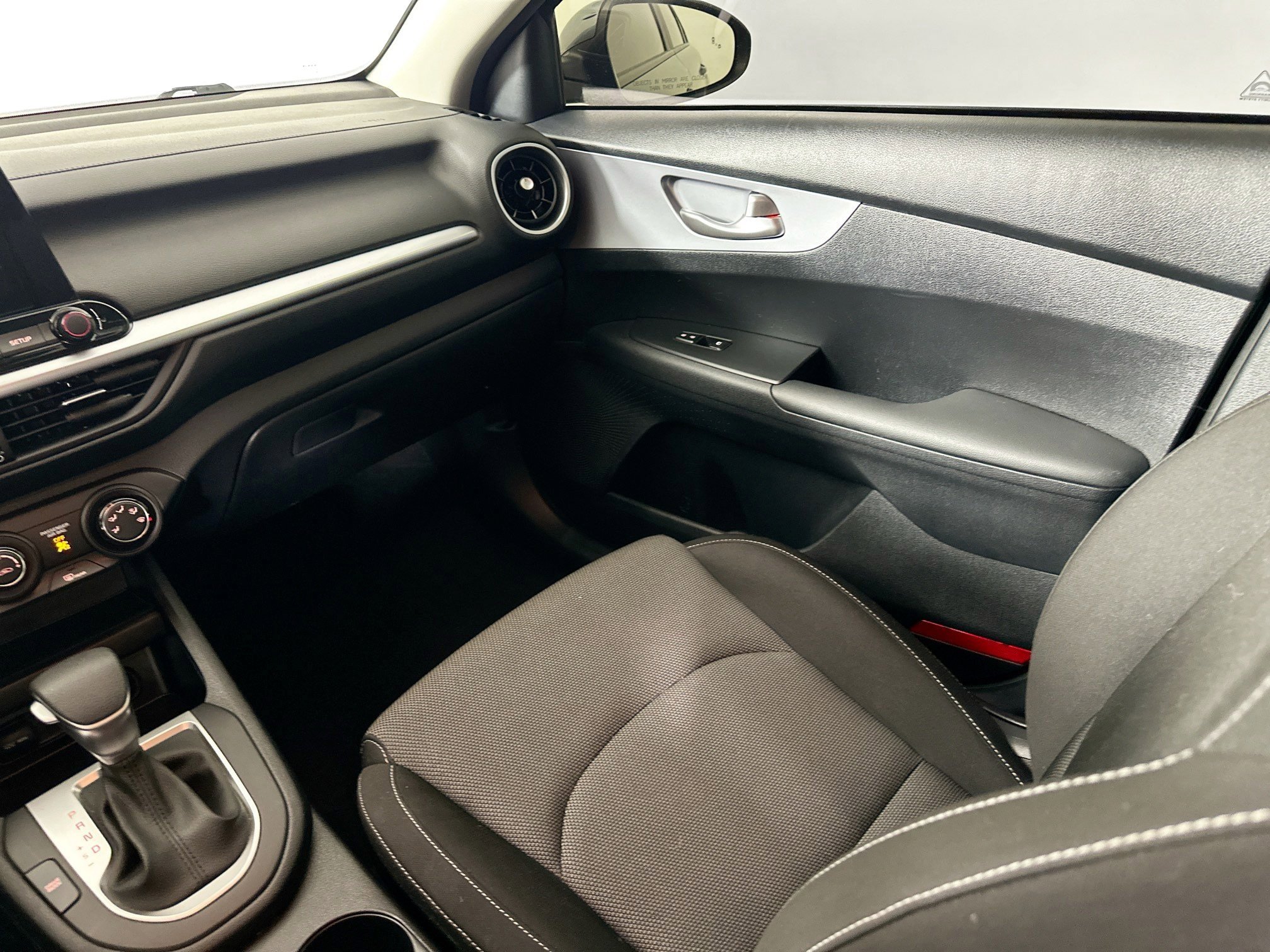 Used 2024 Kia Forte LXS w/ LXS Technology Package FWD image 26