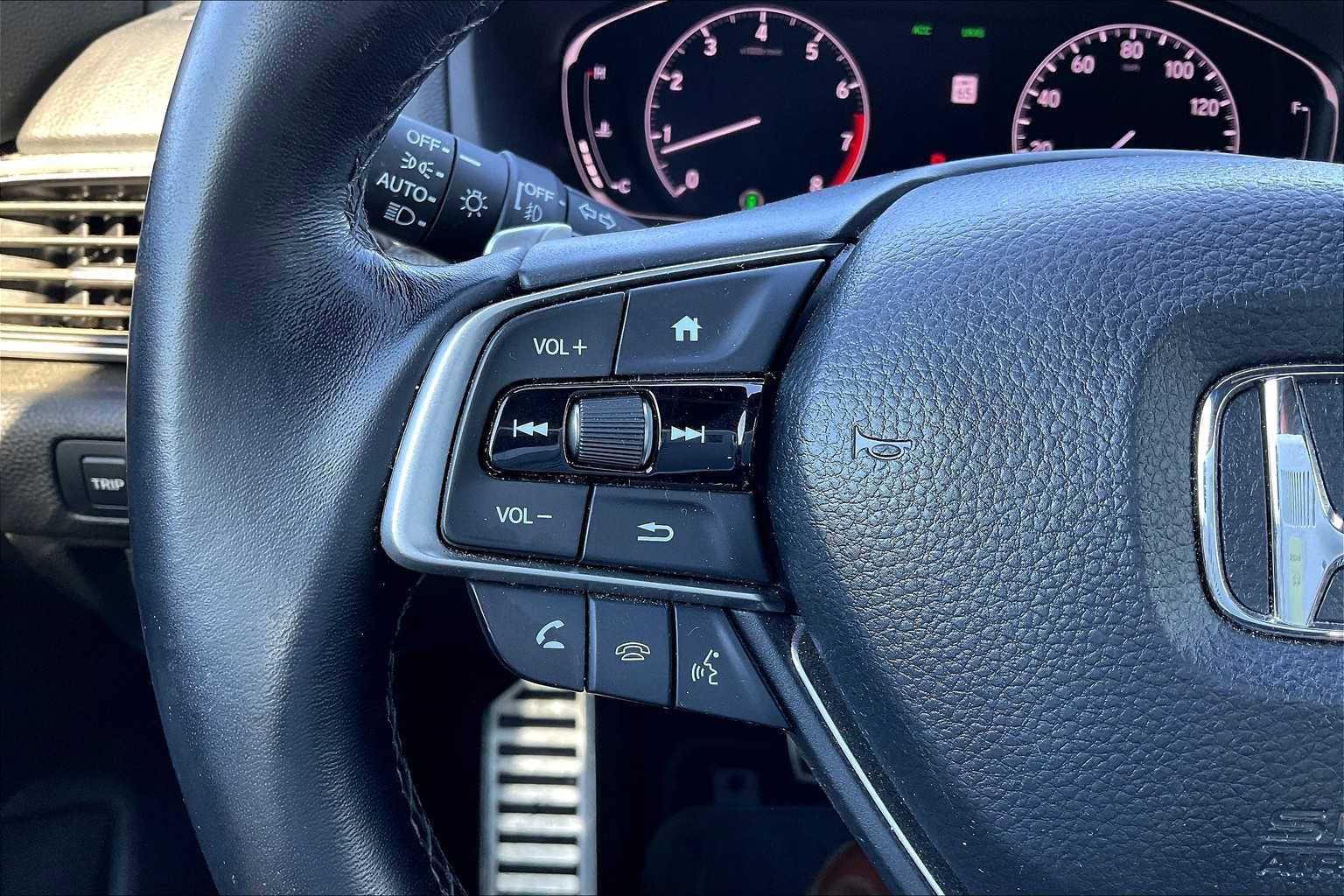 Used 2020 Honda Accord Sport image 21