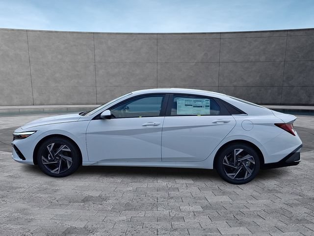 New 2026 Hyundai Elantra Limited FWD image 4