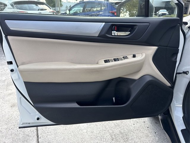 Used 2018 Subaru Outback 2.5i Premium image 13