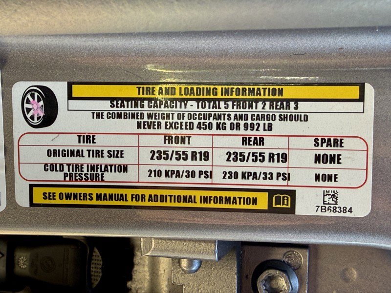 Used 2018 Alfa Romeo Stelvio AWD image 42