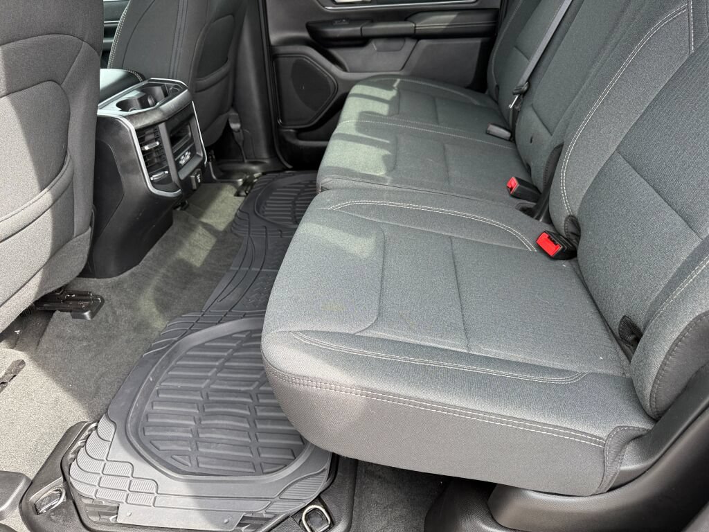 Used 2022 RAM 1500 Big Horn AWD/4WD image 10