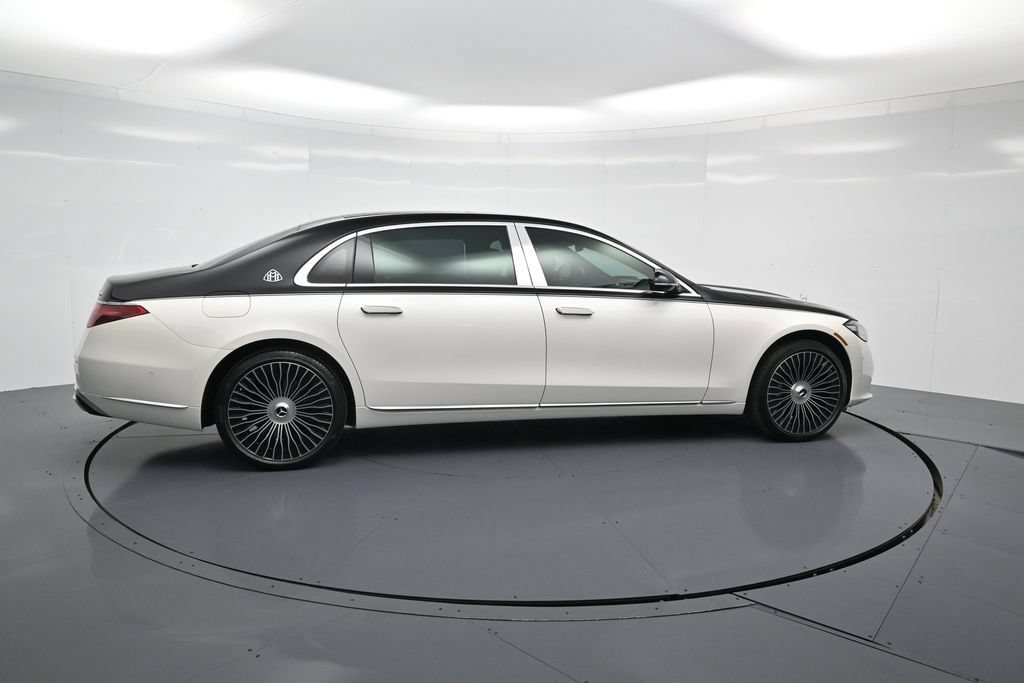 Used 2023 Mercedes-Benz Maybach S 580 4MATIC image 28