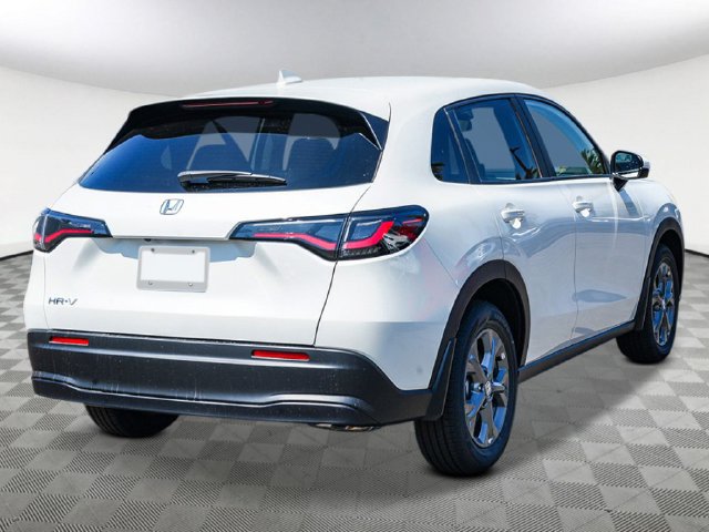 New 2027 Honda HR-V LX image 3