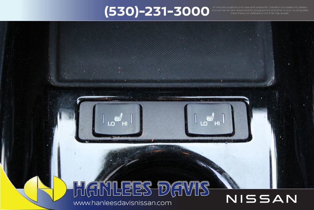 Used 2021 Toyota Prius Prime LE FWD image 18