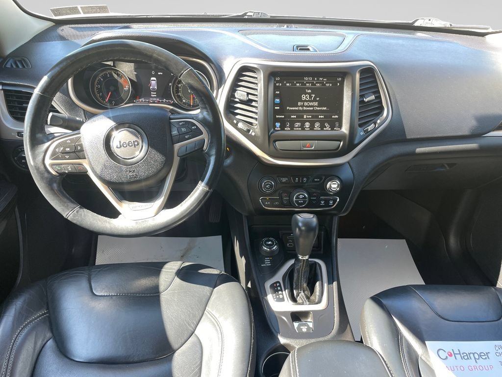 Used 2017 Jeep Cherokee Limited AWD/4WD image 20