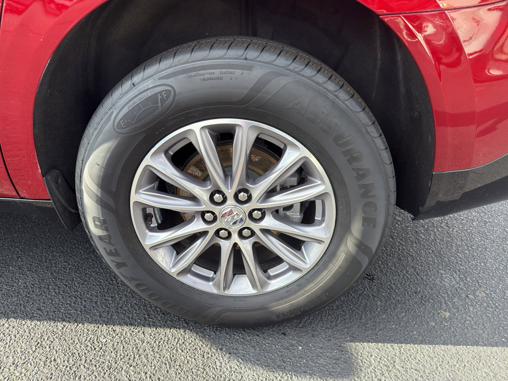 Used 2024 Buick Enclave Premium image 19
