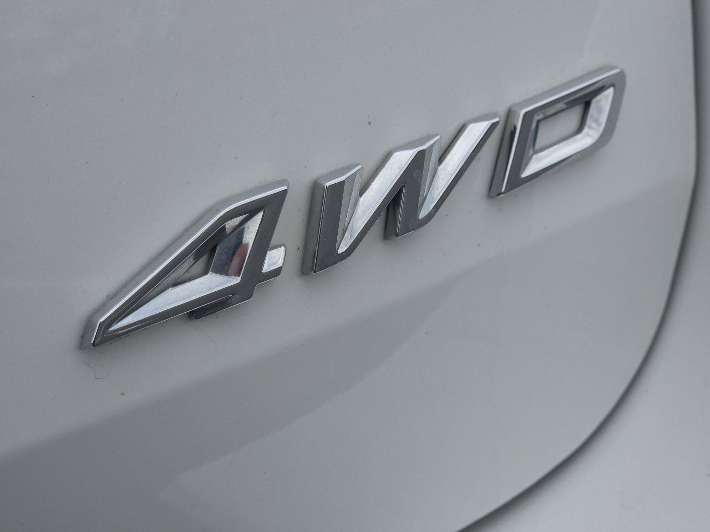Used 2025 Ford Explorer ST-Line w/ ST-Line Street Pack AWD/4WD image 5
