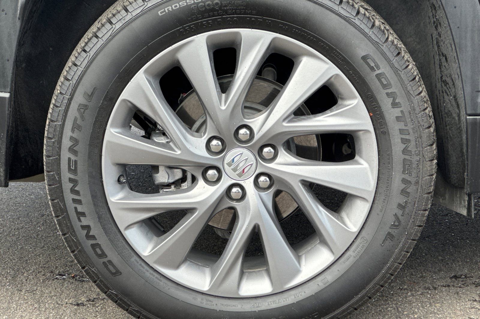 Used 2025 Buick Enclave Preferred image 42