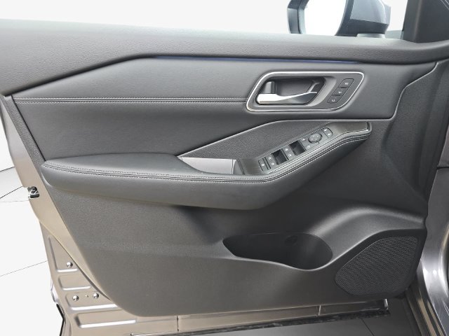 New 2026 Nissan Rogue Platinum AWD/4WD image 27