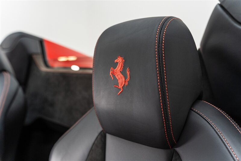 Used 2012 Ferrari 458 Spider RWD image 41