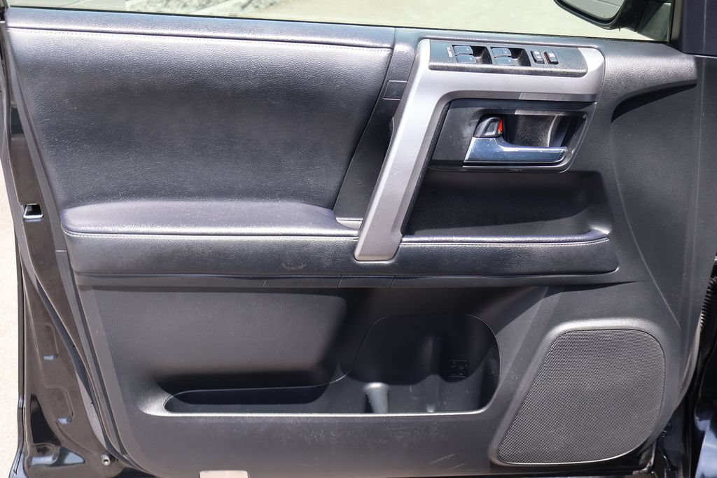 Used 2022 Toyota 4Runner SR5 RWD image 14