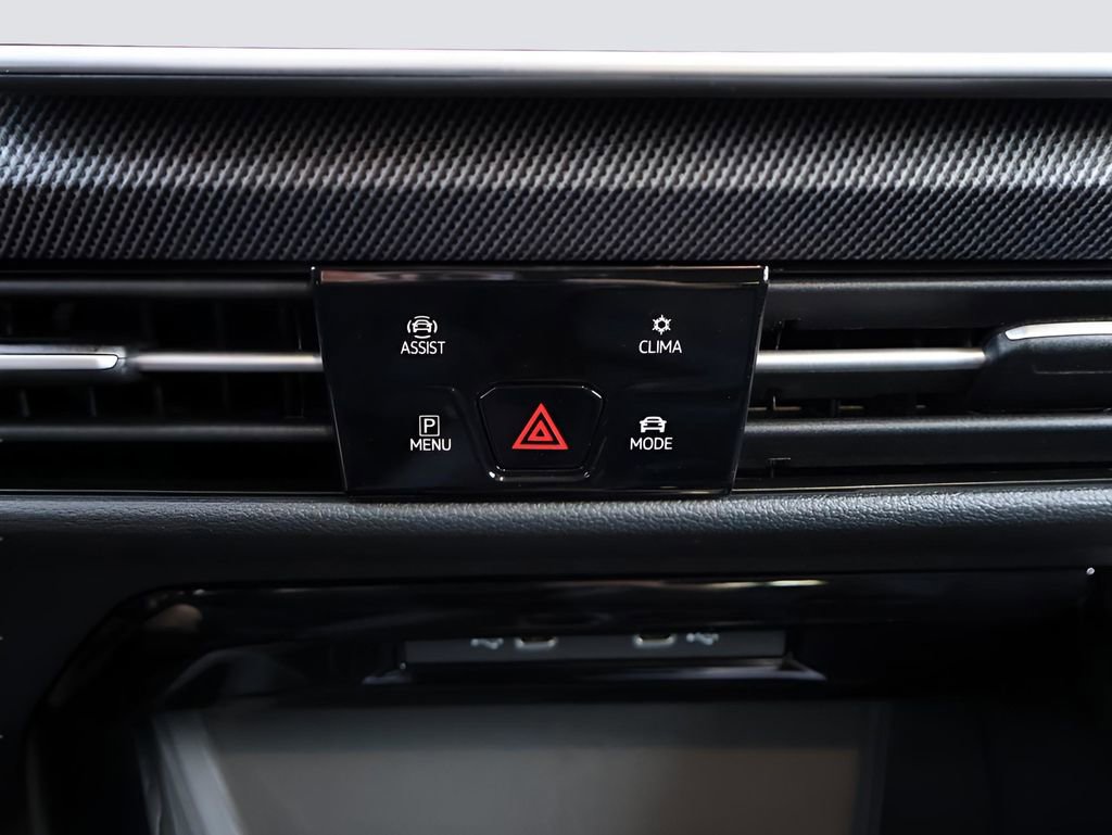 Used 2025 Volkswagen GTI SE image 26