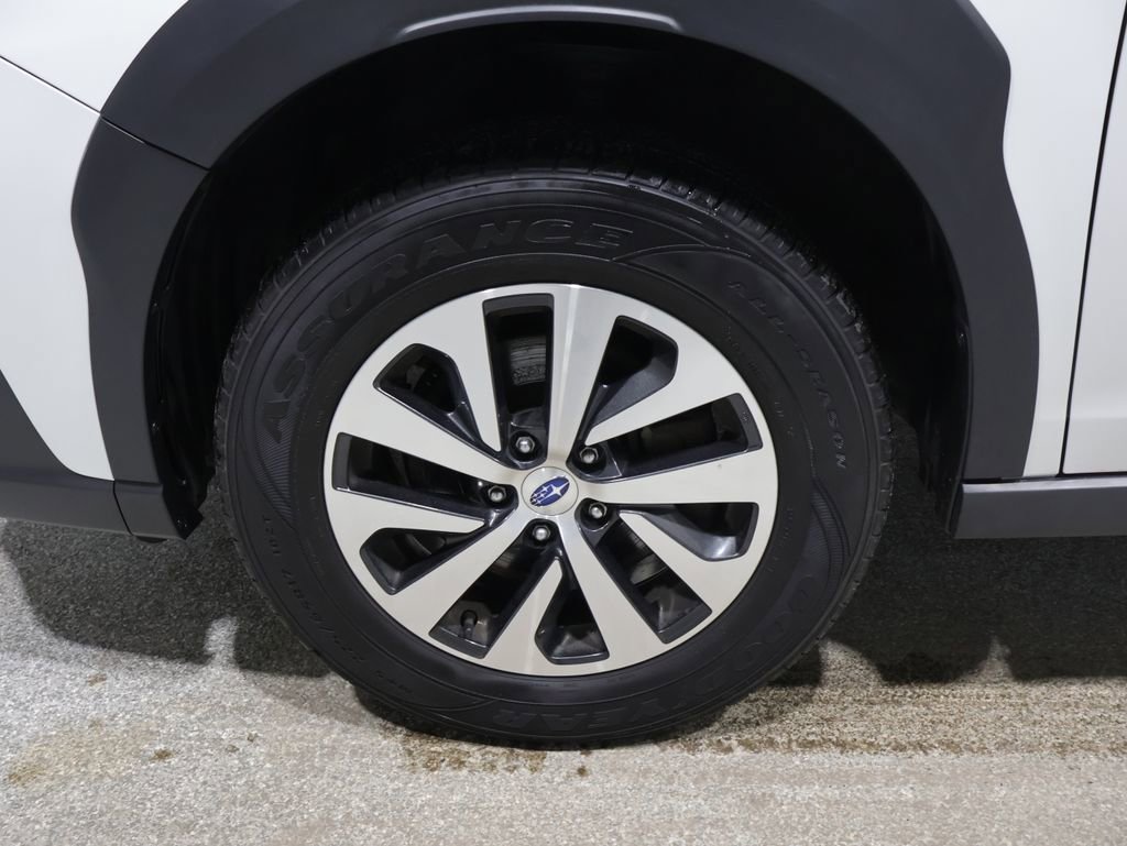 Used 2023 Subaru Outback Premium AWD/4WD image 7