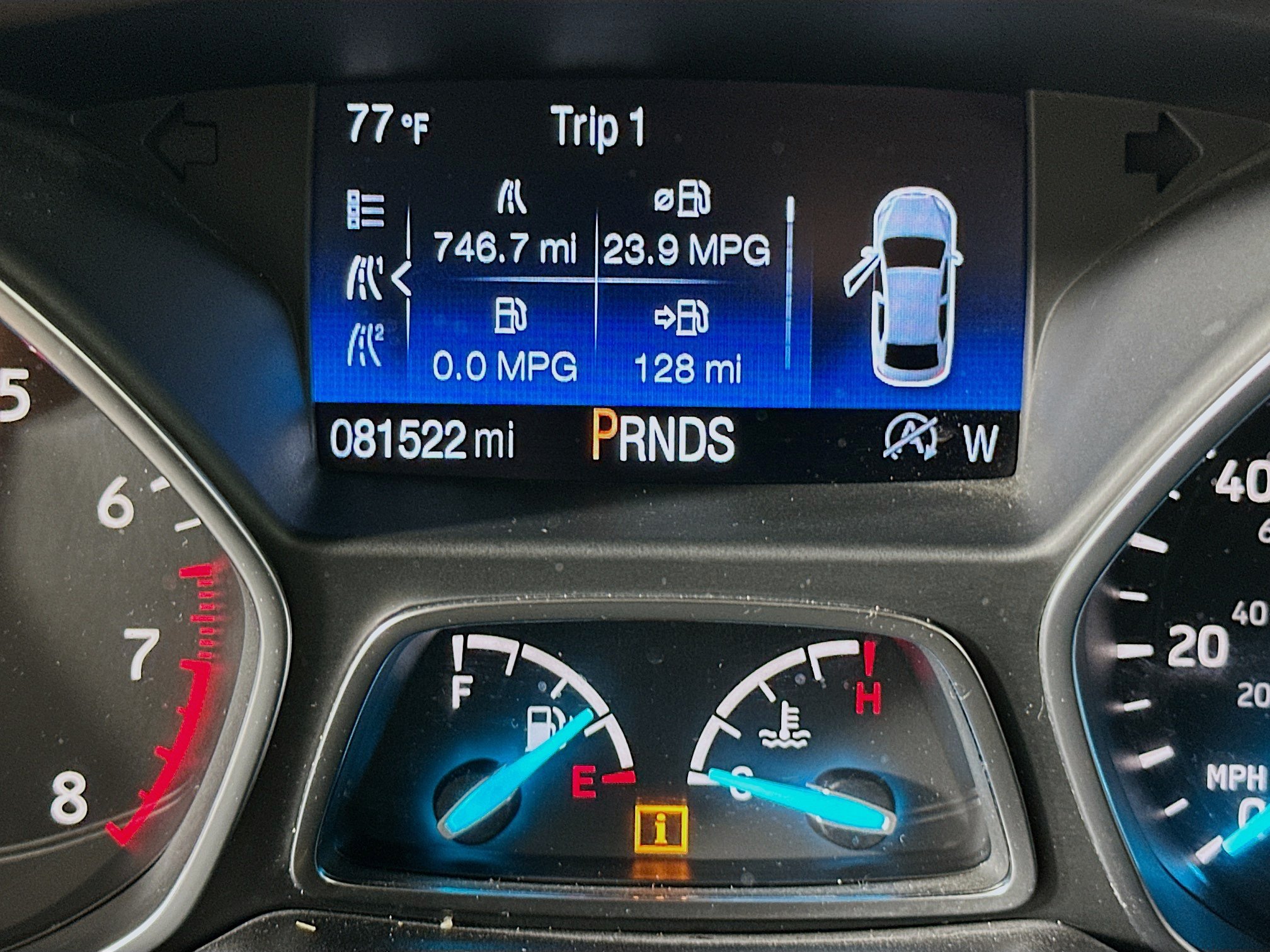 Used 2017 Ford Escape SE FWD image 18