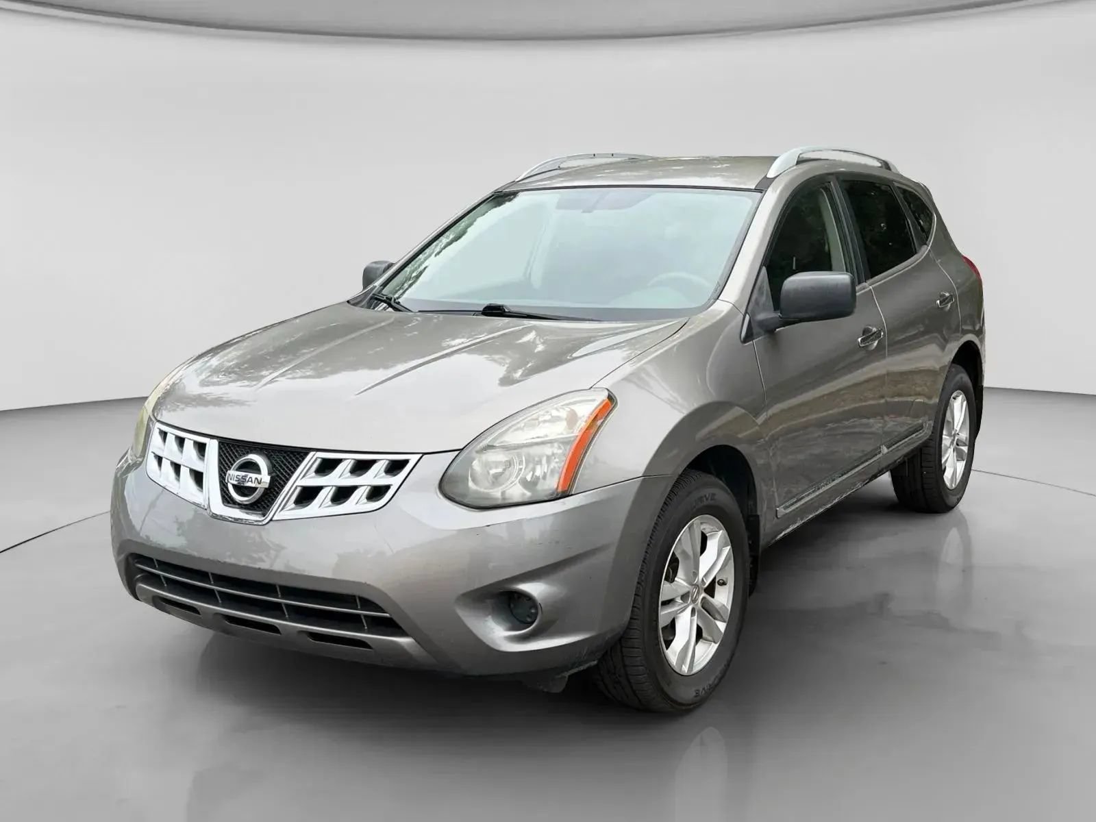 Used 2015 Nissan Rogue S w/ Convenience Package FWD image 1