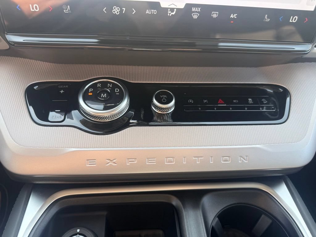 New 2026 Ford Expedition Max Active AWD/4WD image 24