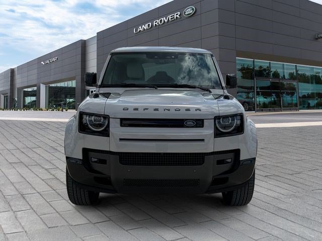 New 2026 Land Rover Defender 110 X-Dynamic SE AWD/4WD image 8